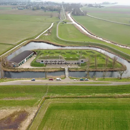 Bed & Breakfast Fort Bakkerskil 3*